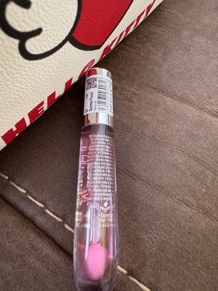 Essence Parlak Pembe Dudak Parlatıcısı - Görsel 2