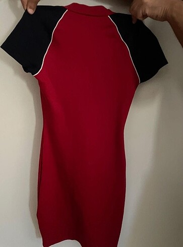 H&M hm vücudu saran elbise