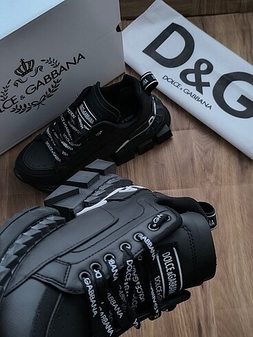38 Beden DOLCE GABBANA??