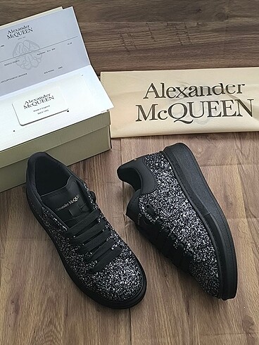 36 Beden ALEXANDER MCQUEEN ????