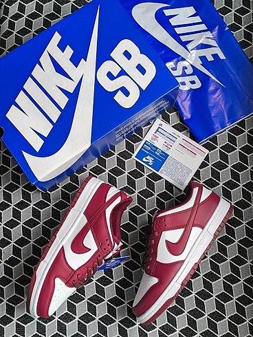 NİKE DUNK LOW BORDO???????