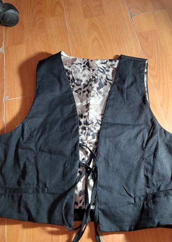 zara Düğmeli Siyah Keten Kadın Yelek