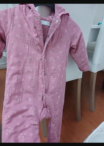 Pembe Bebek Kız Tulumu Düğmeli Kapüşonlu - Görsel 2