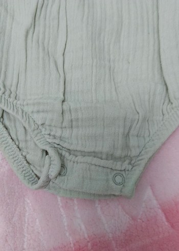 Düğmeli Bej Kız Bebek Tulum - Görsel 2