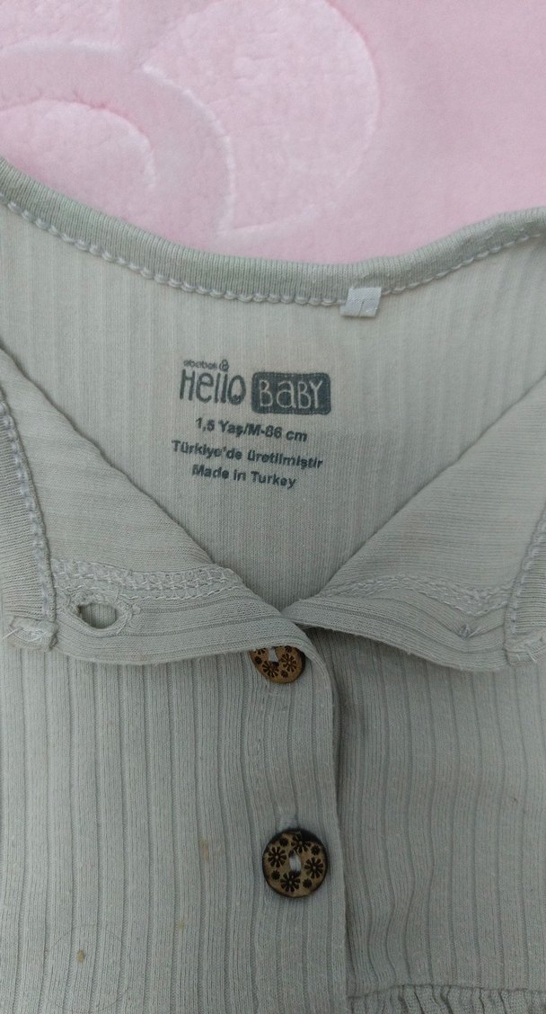 Düğmeli Bej Kız Bebek Tulum - Görsel 3