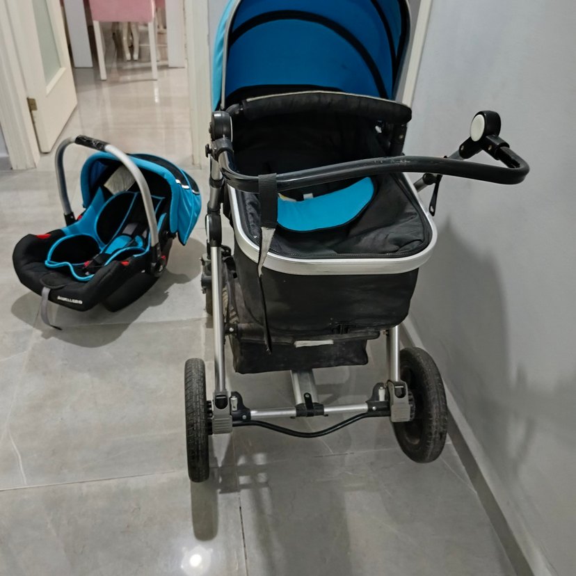 Mavi Bebek Arabası ve Taşıyıcı Seti - Görsel 3