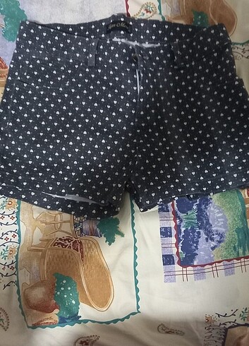Bayan sort gri l beden siyah 38 beden ikisi tek fiyat