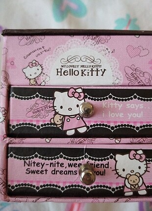 Hello Kitty Hello