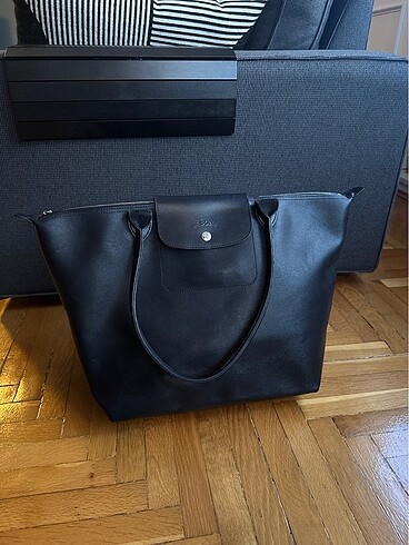 Longchamp siyah deri çanta