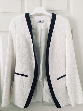 Adil Işık Adil Işık Markalı Beyaz Blazer Ceket