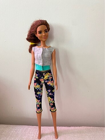 Barbie Bebek