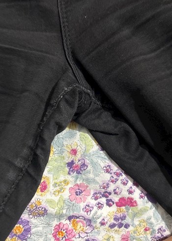 Siyah Elastik Kadın Midi Pantolon - Görsel 3