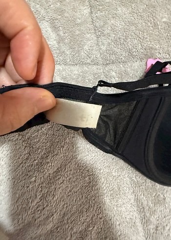 Minimalist Siyah Goth Sütyen - Görsel 4