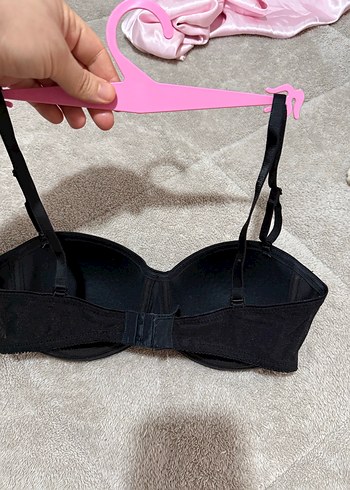 Minimalist Siyah Goth Sütyen - Görsel 2