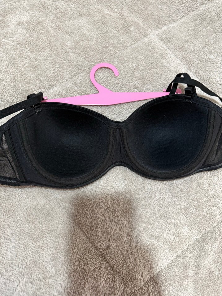 Minimalist Siyah Goth Sütyen - Görsel 3