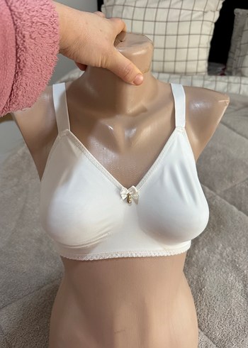 Beyaz Minimalist Midi Sütyen - Görsel 3