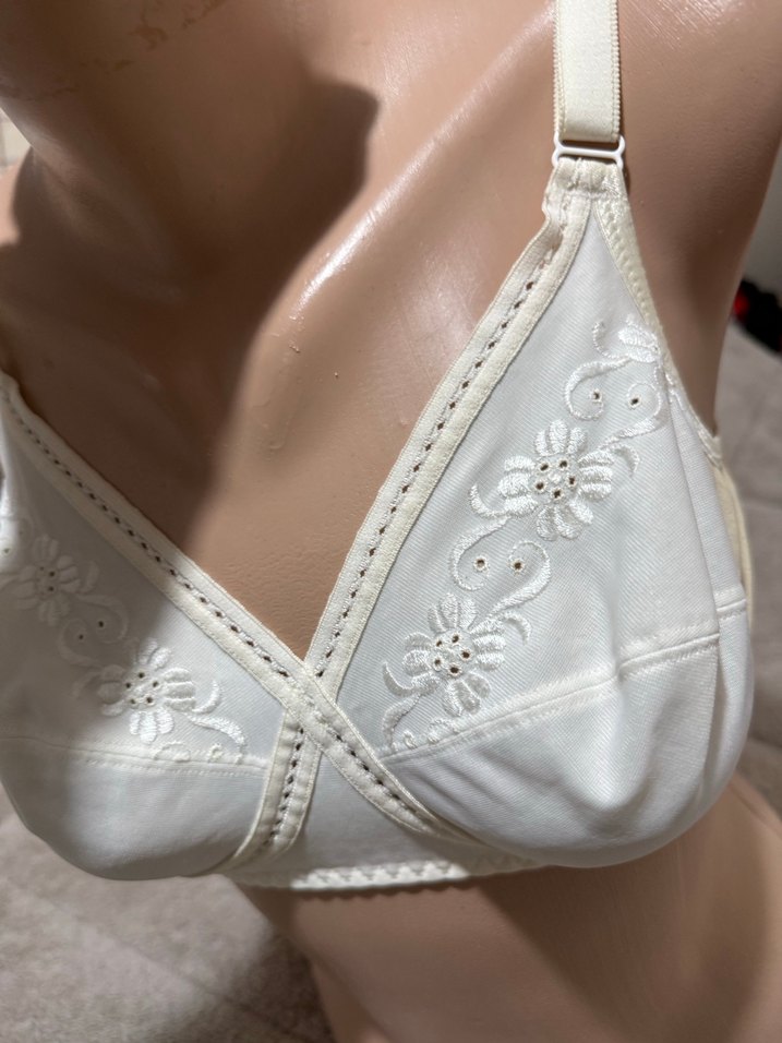 Nakışlı Beyaz Vintage Sütyen - Görsel 5
