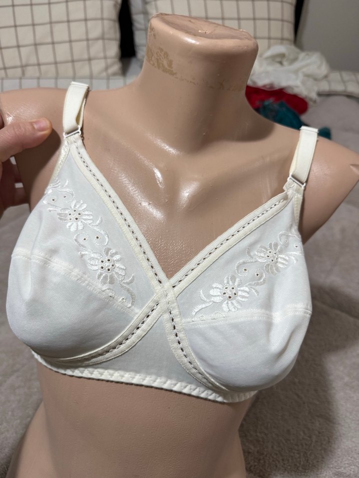 Nakışlı Beyaz Vintage Sütyen - Görsel 3