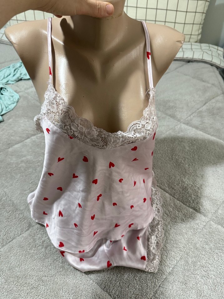 Nakışlı Kırmızı Kalp Desenli Kadın Mini Pijama Takımı - Görsel 4