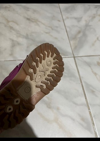 Mor Süet Kız Çocuk Botları Tokalı - Görsel 3