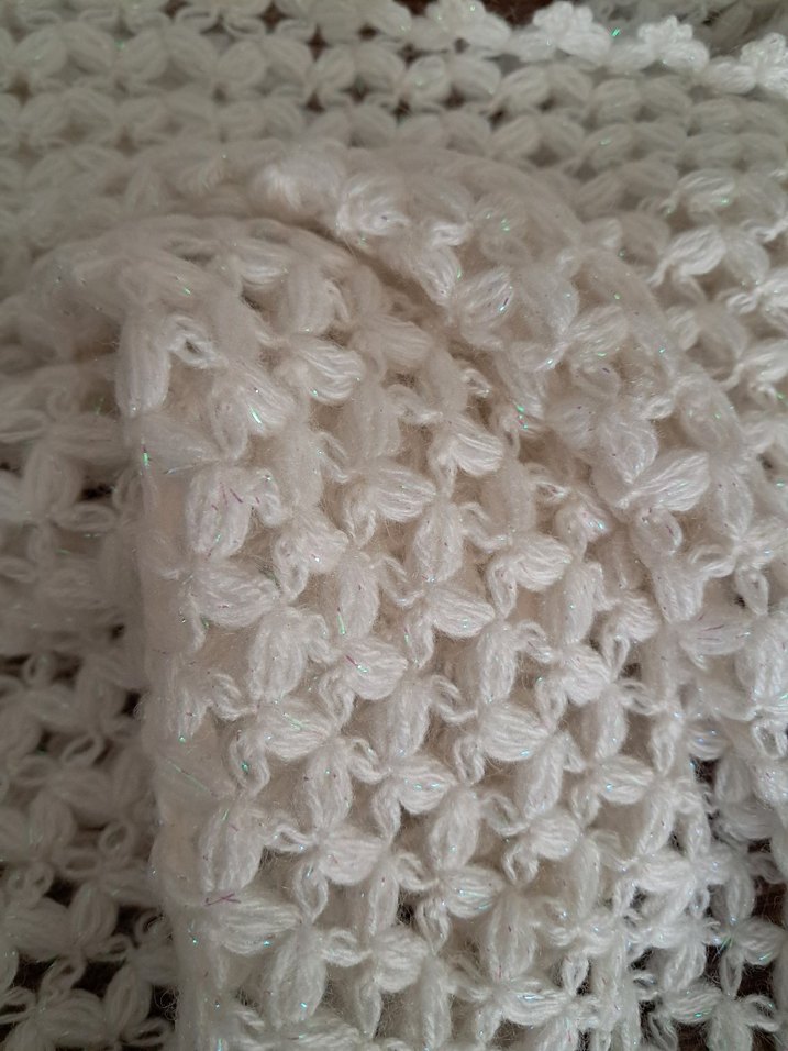 Dantel Detaylı Örgü Beyaz Kadın Şal - Görsel 5