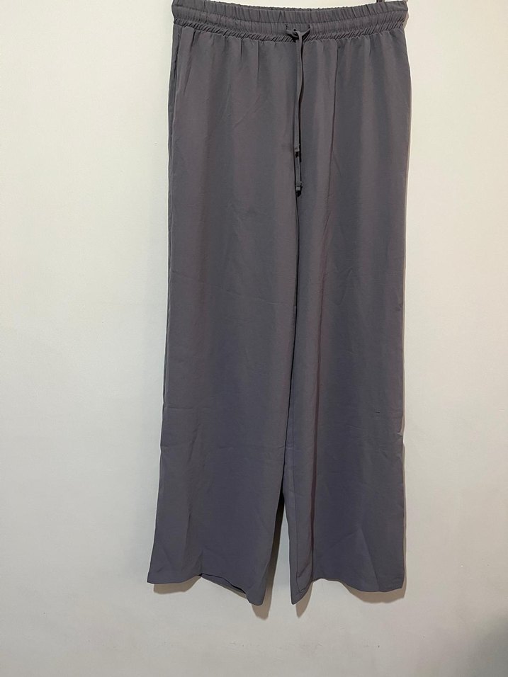 Gri Bol Kesim Uzun Kumaş Pantolon - Görsel 2