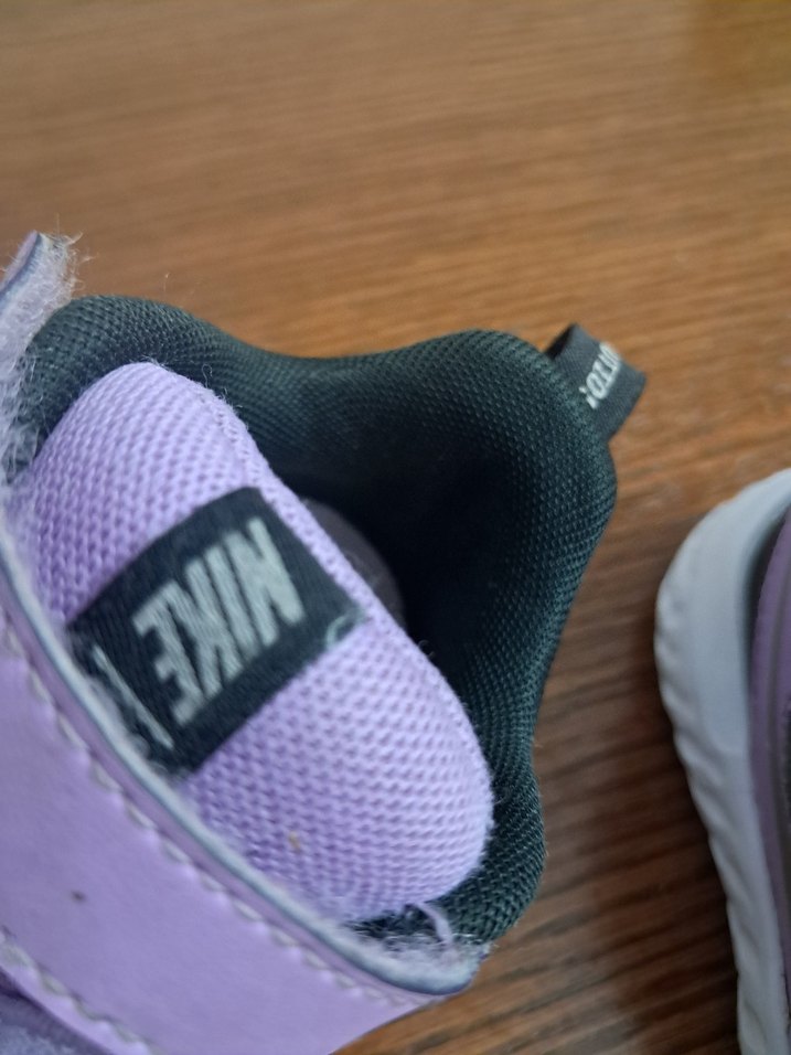 Kız Çocuk Mor Nike Spor Ayakkabı - Görsel 4