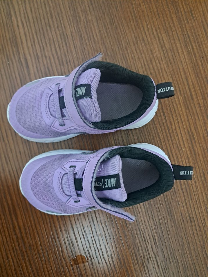 Kız Çocuk Mor Nike Spor Ayakkabı - Görsel 3