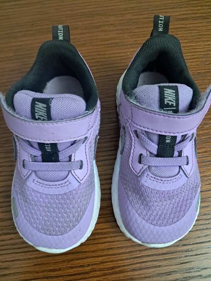 Kız Çocuk Mor Nike Spor Ayakkabı - Görsel 2