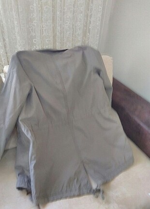 m Beden haki Renk #kadınbaharlik #trenchcoat #trençkot #baharlık #mevsimlik
