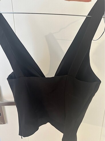 Zara ust