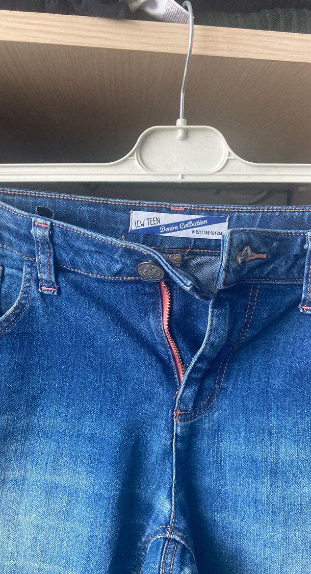 Mavi Düğmeli Kadın Midi Denim Pantolon - Görsel 2