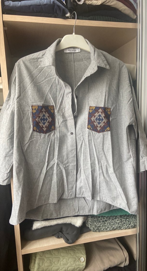 Nakışlı Bohem Gri Keten Gömlek - Görsel 2