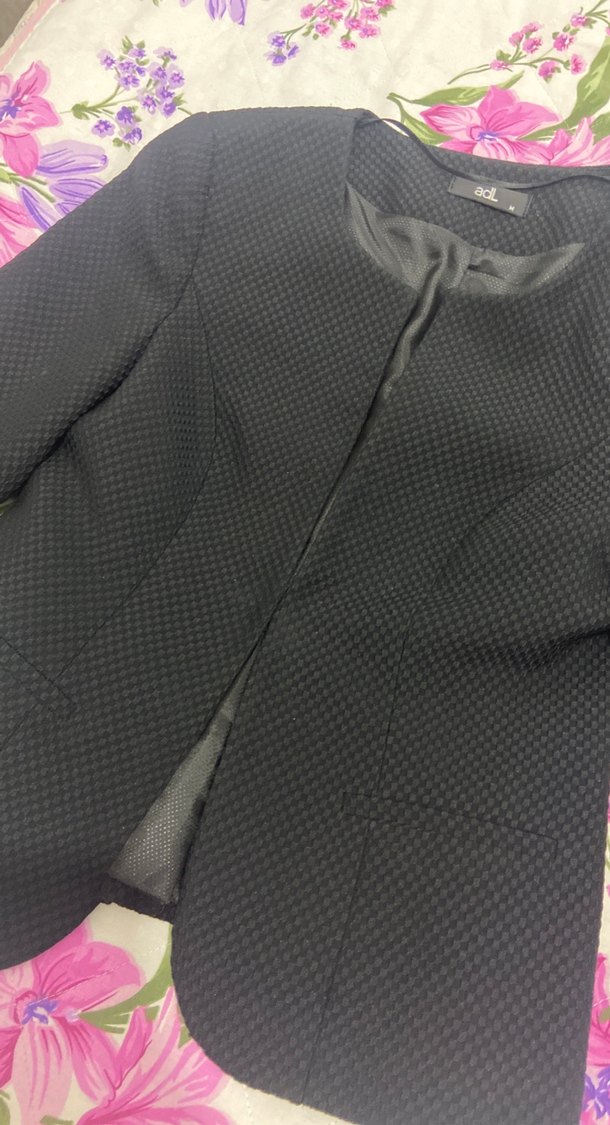 Düğmeli Siyah Kadın Ofis Blazeri - Görsel 4