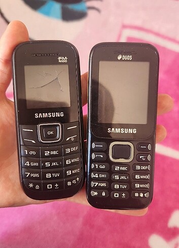 Samsung tuşlu telefonlar tane fiyatı 200