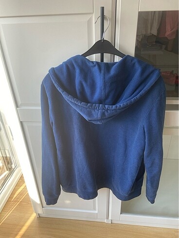 s Beden Bershka sweatshirt