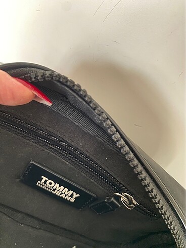  Beden siyah Renk Tommy Hilfiger Çanta