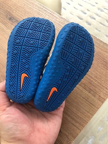 21 Beden Nike bebek sandalet