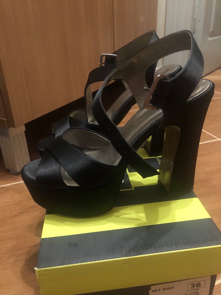 Kadın Siyah Platform Topuklu Ayakkabı - Görsel 4