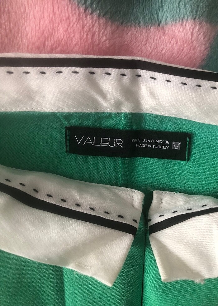 YEŞİL ŞORT ETEK - Görsel 2