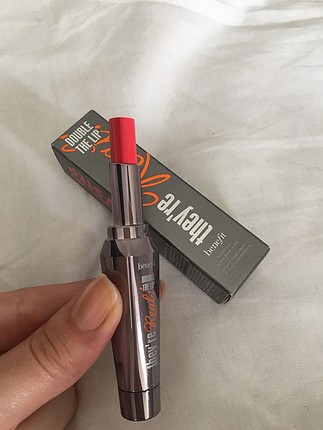 Benefit Ruj 