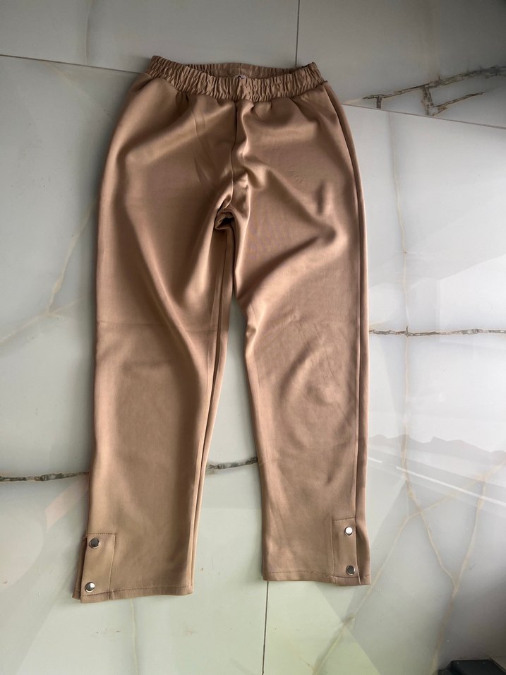 Bej Kadın Salaş Düğmeli Eşofman Takımı - Görsel 3