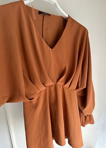 Bej V Yakalı Bol Kesim Kadın Bluz - Görsel 2