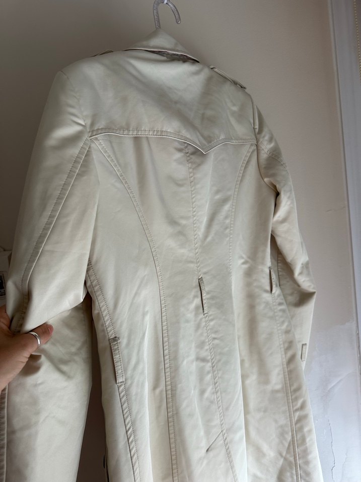 Kadın Beyaz Midi Düğmeli Trençkot - Görsel 5