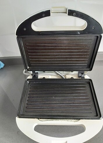 Tost makinesi 