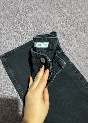 Düğmeli Siyah Kadın Kot Pantolon - Görsel 3