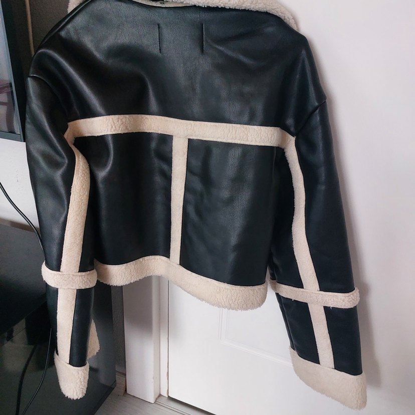 suni deri ve kürklü siyah kadın ceket - Görsel 2