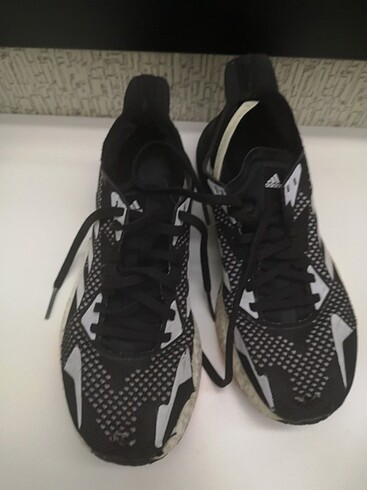 Adidas spor ayakkabı Fr: 38,5