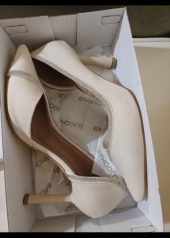 40 Beden Taş rengi Pilili Stiletto Topuklu Kadın Ayakkabı
