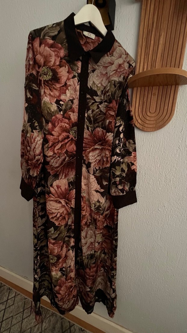 Kadın büyük beden elbise - Görsel 2